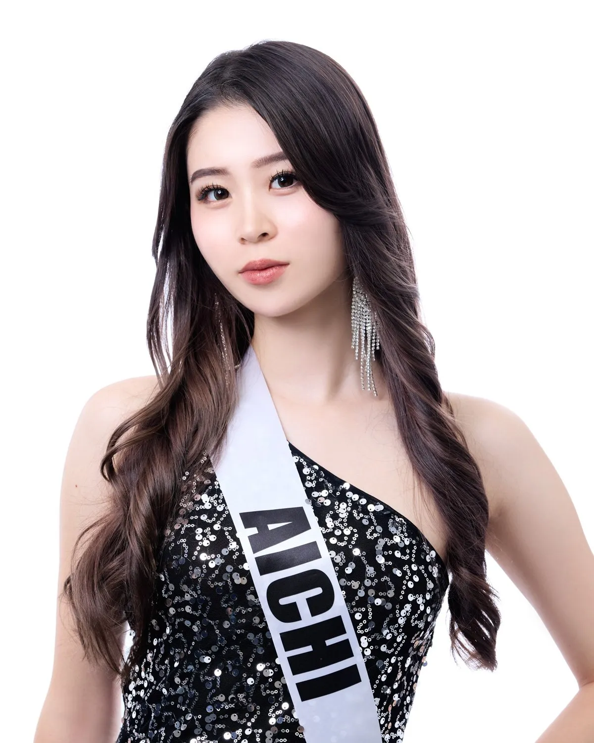 身長170cm、スレンダーボディの英会話講師・平 綺音がミス・プラネット愛知代表に選出「世界中の子どもたちが本気で夢を追いかけられる環境づくりや発信活動に取り組みたい」