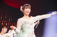 NMB48安部若菜、25歳誕生日ドレス姿でスピーチ…次の夢を語る　ゲストで市川美織も登場【卒コンレポート＆セトリ】
