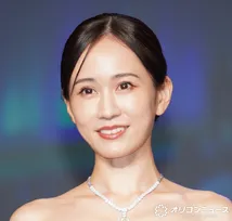 前田敦子、7歳長男が撮影した“素の親子動画”に反響「息子くんが撮るあっちゃんが本当に1番可愛い」「面白くて愛らしい」