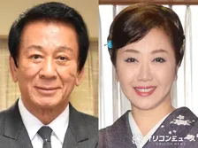 杉良太郎、毎年作るスイカが「めちゃ大きい」「花火玉ぐらいありそう」と話題　石原詢子が“良太郎＆夏子スイカ”を披露「甘さもジューシーさも格別!!」