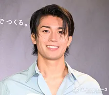 サッカー日本代表・中村敬斗、普段のスキンケアを明かす　美意識高い選手もトーク「化粧水を忘れたときは貸してくれます」