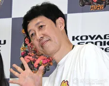 小籔千豊、モナキに親近感　同期のCOWCOW多田と激似で？　『コヤソニ』オファー快諾に感謝