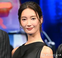 菜々緒、ピタピタドレスで登場　5年目の『TOKYO MER』に感慨「愛してくださった皆様のおかげ」