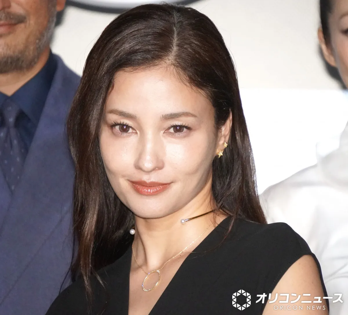 “座長”黒木メイサ、謙そんも照れ笑い「誰かフォローして、すぐ！」