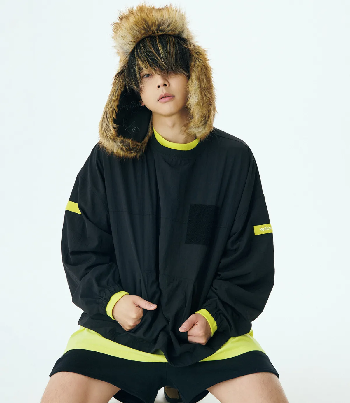 増田貴久、自身のブランドでセルフコーデ披露　『装苑』に中村嶺亜も初登場