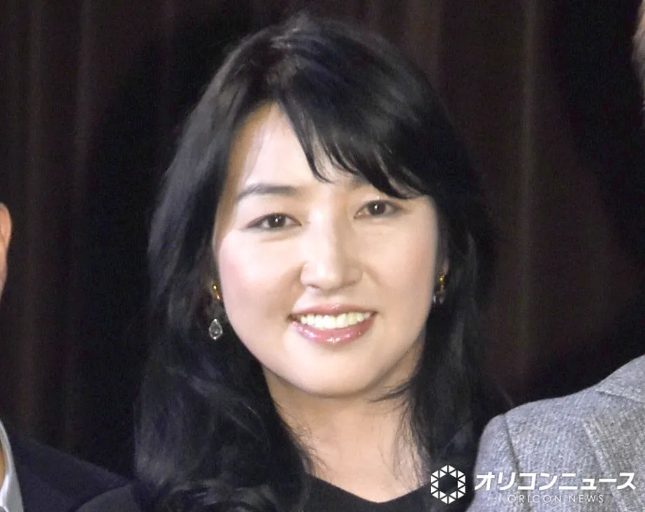 元タカラジェンヌ・愛華みれ、家庭菜園のミニトマトが“豊作”　ガーデニング披露に反響「いろいろ料理ができて良いですね」「おいしそう」