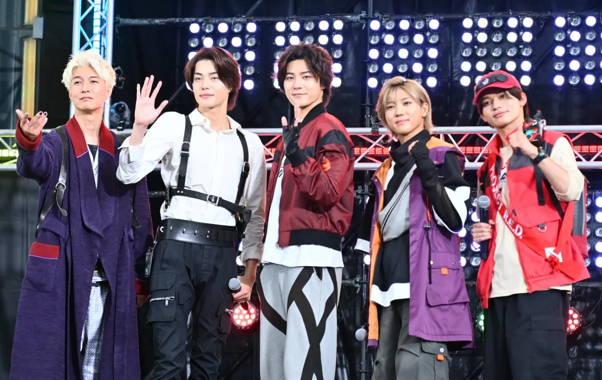 『仮面ライダーゼッツ』『超ギャバン』『オメガホーン』ヒーロー集結にファン大歓声　レアな変身＆蒸着を生披露