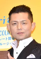 的場浩司、生放送出演に反響　“こわもて”からの変化に驚きの声「雰囲気変わった？」「可愛くなってる〜（笑）」