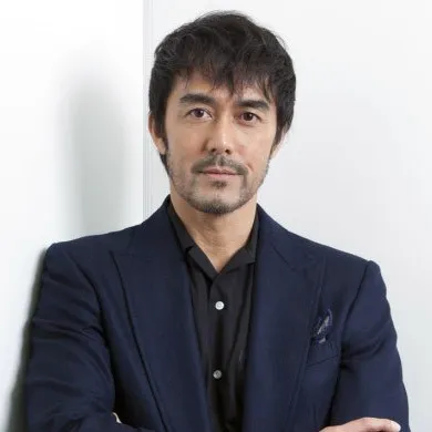 阿部寛、“激ヤセ”した姿にネット心配「別人」「病気じゃないよね？」