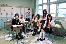 ILLIT、HANA・JISOO＆MOMOKAとコラボ　タイトル曲に参加「大切な人に届けたい素直な気持ちを込めた楽曲です」【コメントあり】