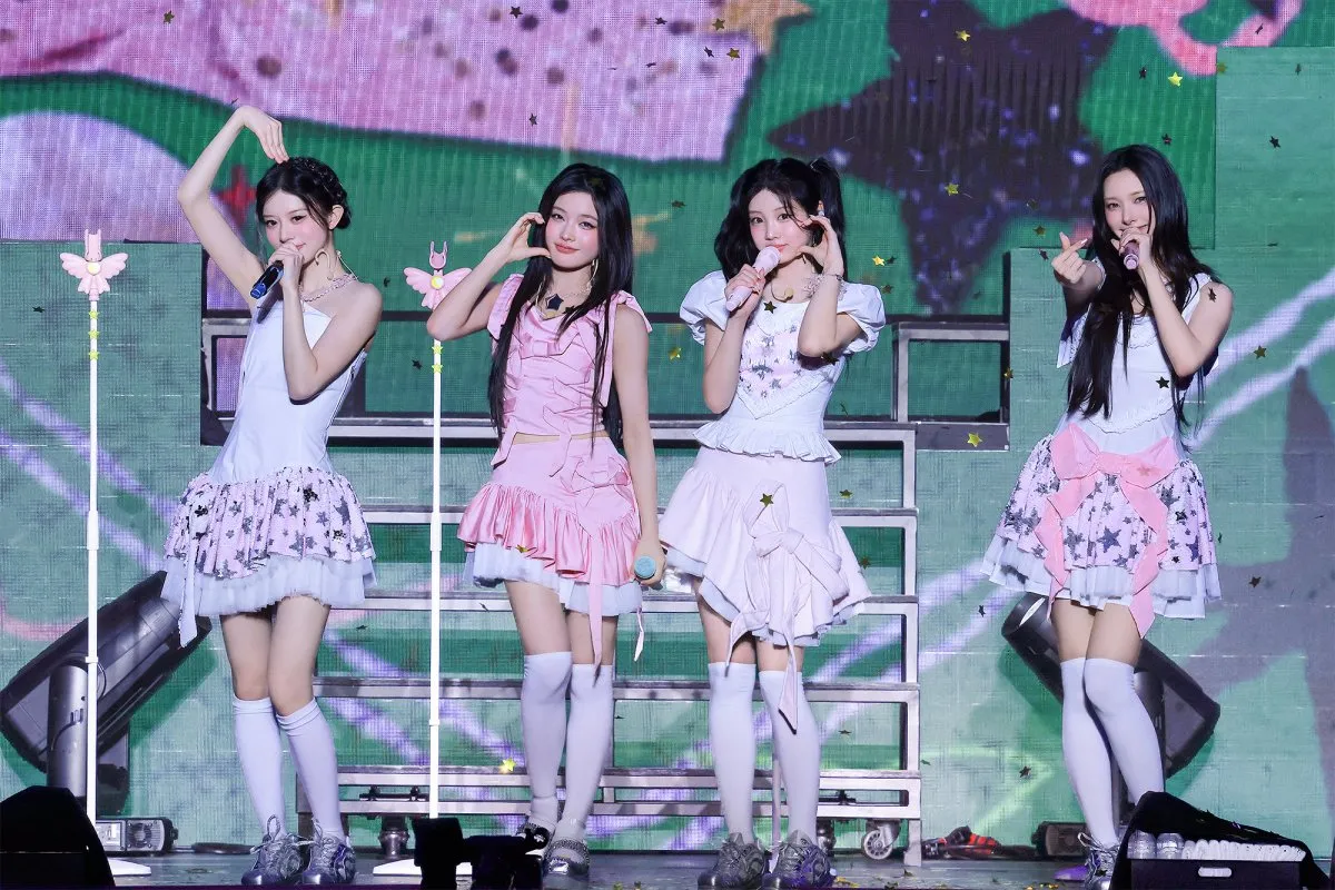 HANA・JISOO＆MOMOKA、ILLIT公演にサプライズ登場　会場どよめき＆歓声