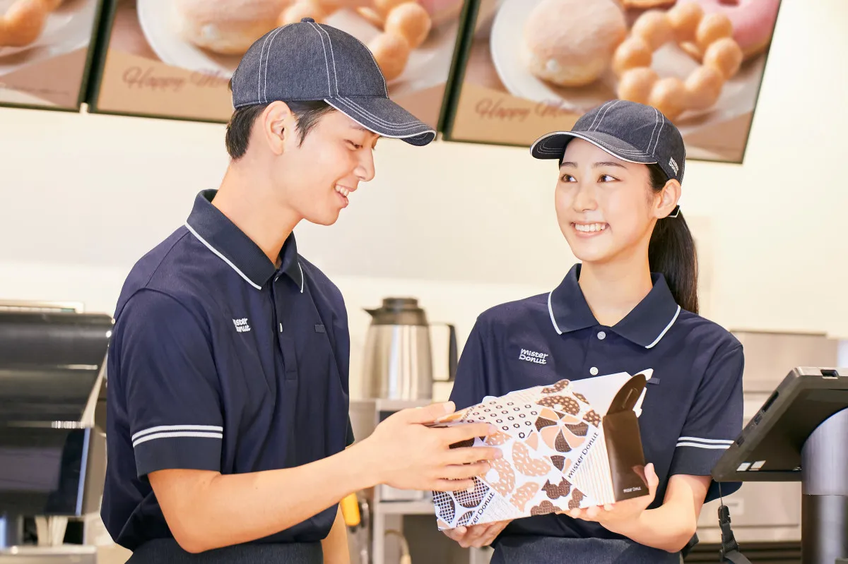 ミスタードーナツ、妊娠中のスタッフに向け「マタニティ対応」ユニフォーム導入へ「働く人の選択肢を広げることを目的」
