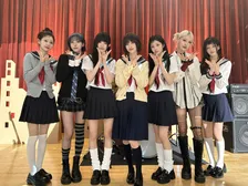 ILLIT、HANA・JISOO＆MOMOKAとの交流秘話「日本に頼もしい友達ができた」【独占未公開カット／コメント到着】