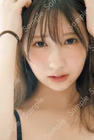 日向坂46藤嶌果歩、デコルテが美しい新カット　1st写真集『果実の歩幅』ポストカード第5弾解禁