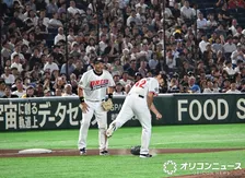 『サントリードリームマッチ2026』伝統芸を披露　下柳のグラブ叩きつけ　GG佐藤の落球　頭部が輝く5人組＋ロン毛