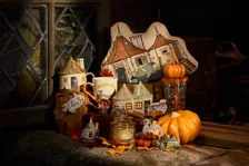 ハグリッドの小屋が初のハロウィーングッズに　スタジオツアー東京限定コレクション発売へ