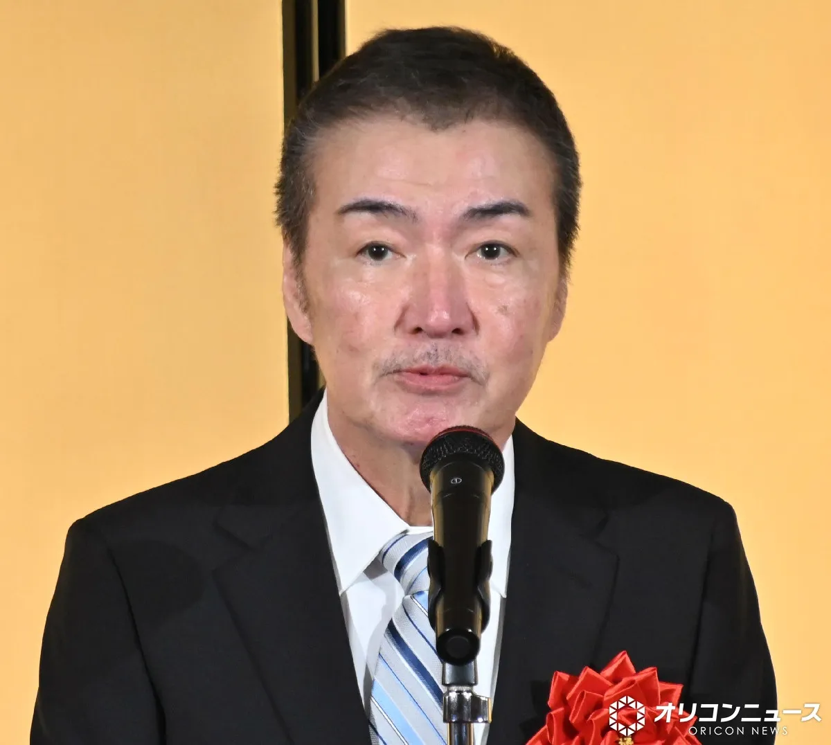 作家・東野圭吾さん、死去、大学の後輩アナウンサーが思い出語りしのぶ「この大学の先輩の本だよって…」