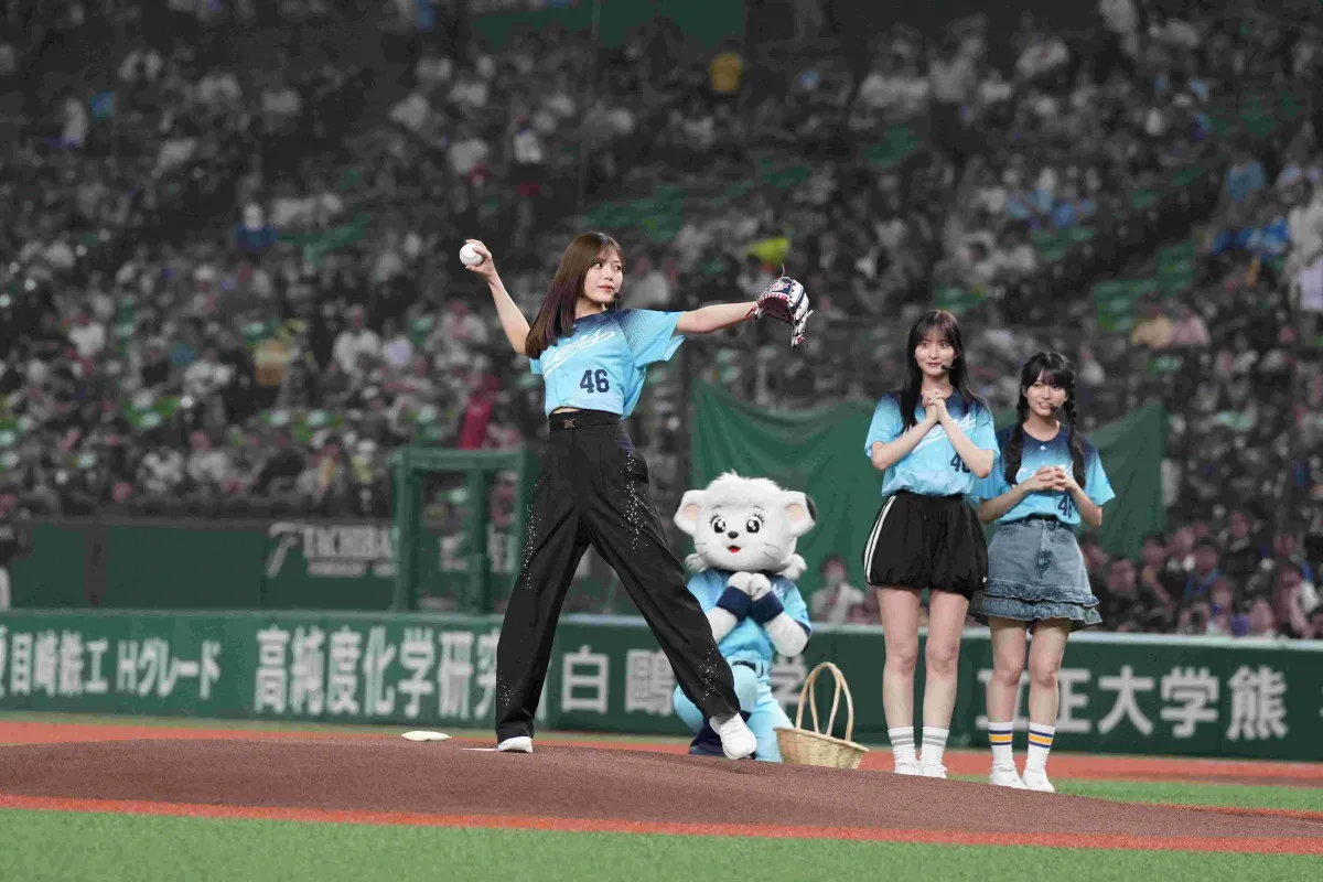 「100点満点です！」乃木坂46柴田柚菜、メンバーに見守られながら圧巻ノーバン投球　ネット反響「ちゃんとプレートから！」
