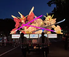 『ガンダムSEED』青森ねぶた祭に登場　フリーダム＆ジャスティス盛り上げる