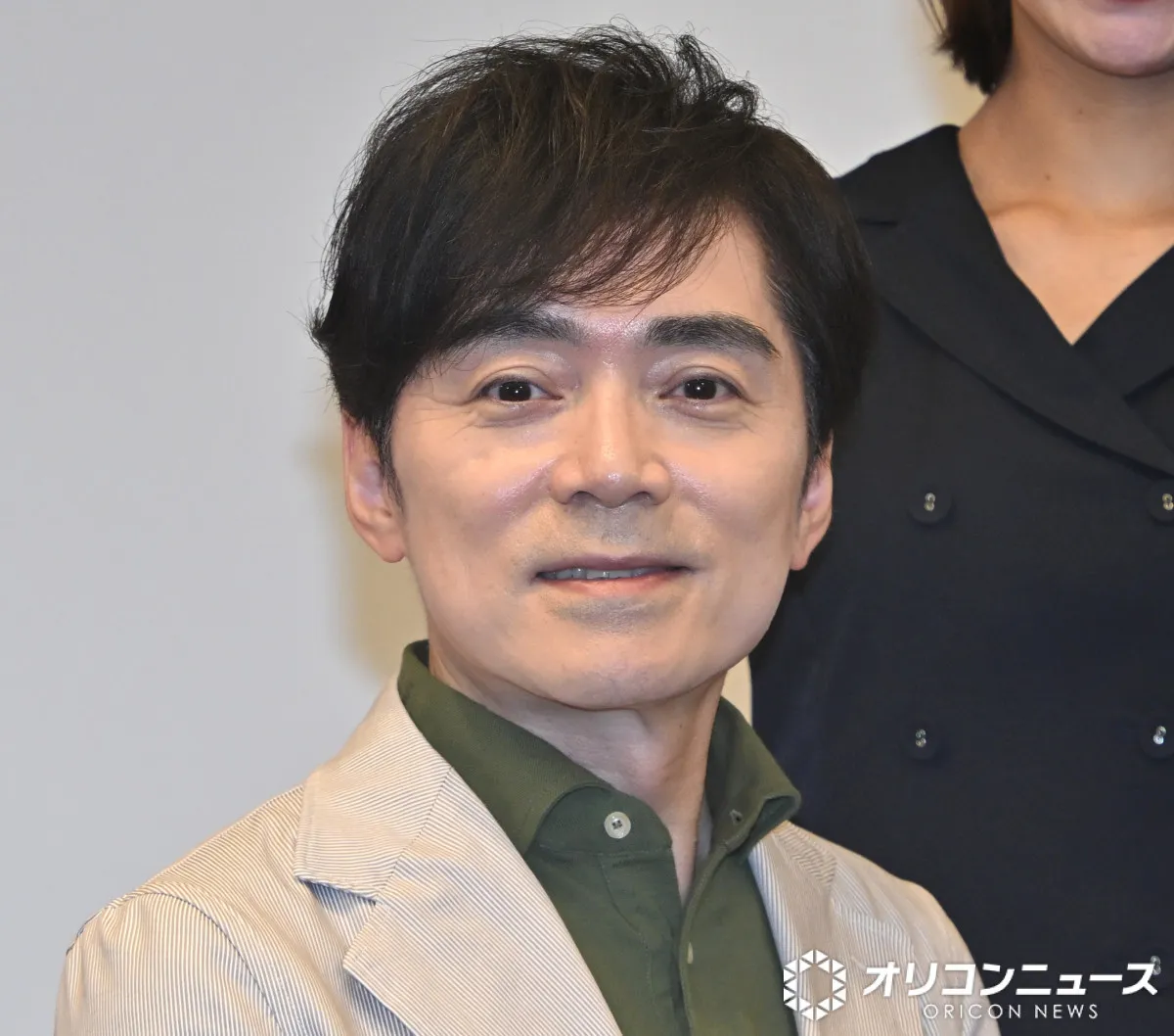 NHK高瀬耕造アナ、民放アナ5人と一緒に渋谷で除幕式に参加「忠犬ハチ公も想像していなかった暑さ」