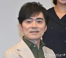 NHK高瀬耕造アナ、民放アナ5人と一緒に渋谷で除幕式に参加「忠犬ハチ公も想像していなかった暑さ」