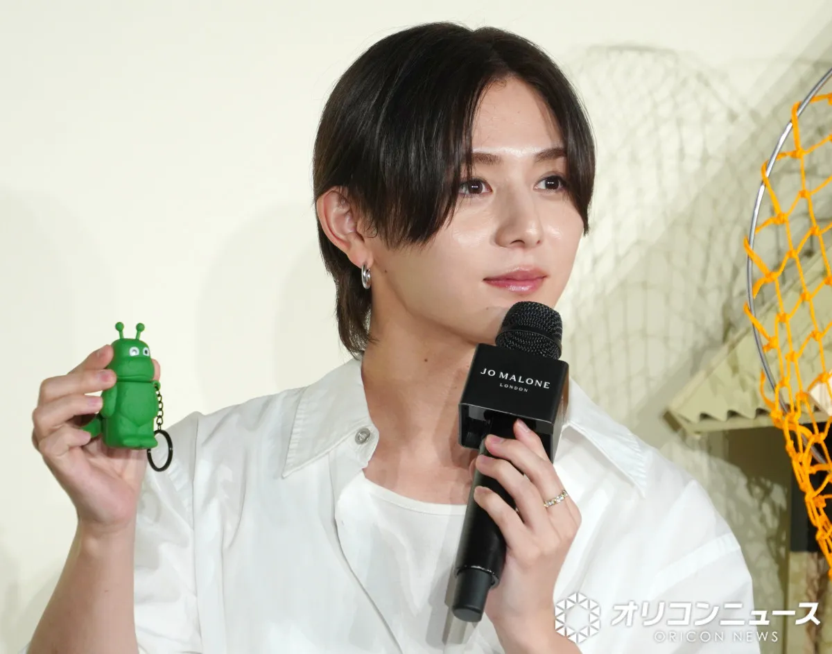 山田涼介、宝箱からのサプライズに思わず笑み「アジアツアーに連れていきます」