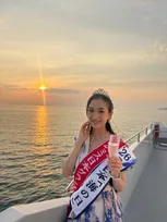 2026ミス日本グランプリ・「海の日」の野口絵子、海上から眺めるロマンティックな日暮れにうっとり　館山湾サンセットクルージングゲスト出演