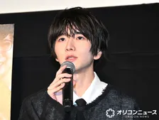 板垣李光人、劇中のネームプレートは自筆　達筆で知られ「わかる方には自分で書いてないとわかっちゃう」