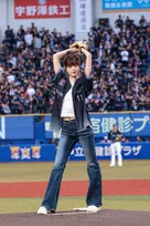 LE SSERAFIM・ウンチェ、日本プロ野球で初始球式　野球ファンからも称賛の声