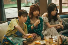 橋本環奈“緑”＆山下美月“りんりん”＆Aマッソ加納“紬”の前に3人のイケメンが降臨　今夜『バカンスの法則』第6話【あらすじ＆場面カット】