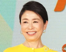 安藤優子、ZARAのセットアップで作る夏の“お出かけコーデ”　着こなしに反響「黒だけどリネン涼しげ」「シンプルに見えて攻めのスタイル」