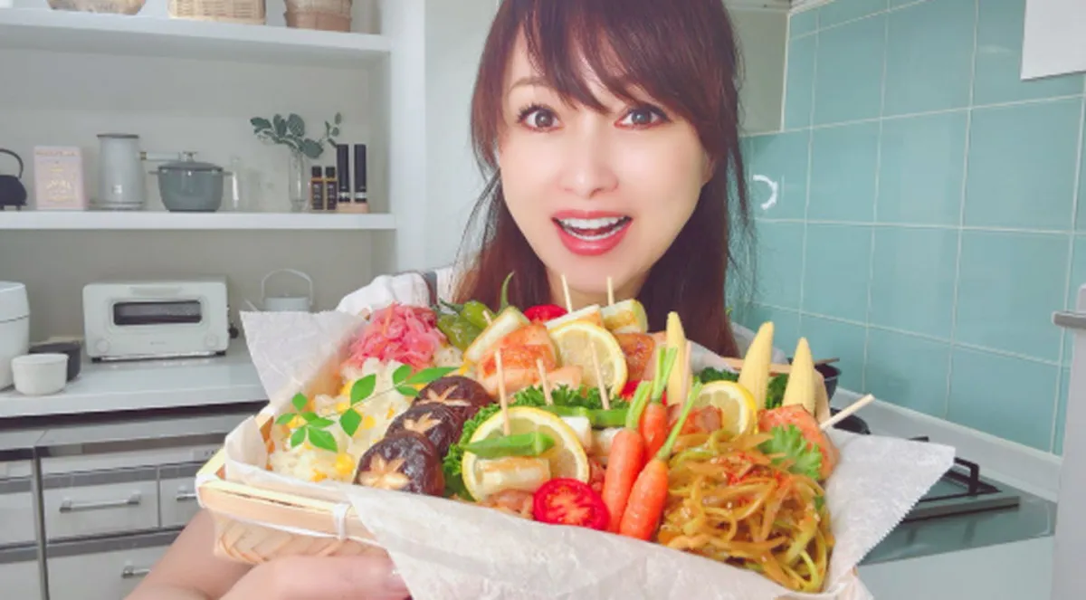 元おニャン子・渡辺美奈代、外出前に“特大夜ご飯弁当”を作り置き　色鮮やかな仕上がりに絶賛の声「感動」「ヨダレが…」