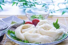サバ缶とグリーンカレーがまさかの相性、そうめんが一瞬でタイ風に「夏のマンネリを打破」「一気にエスニックに！」