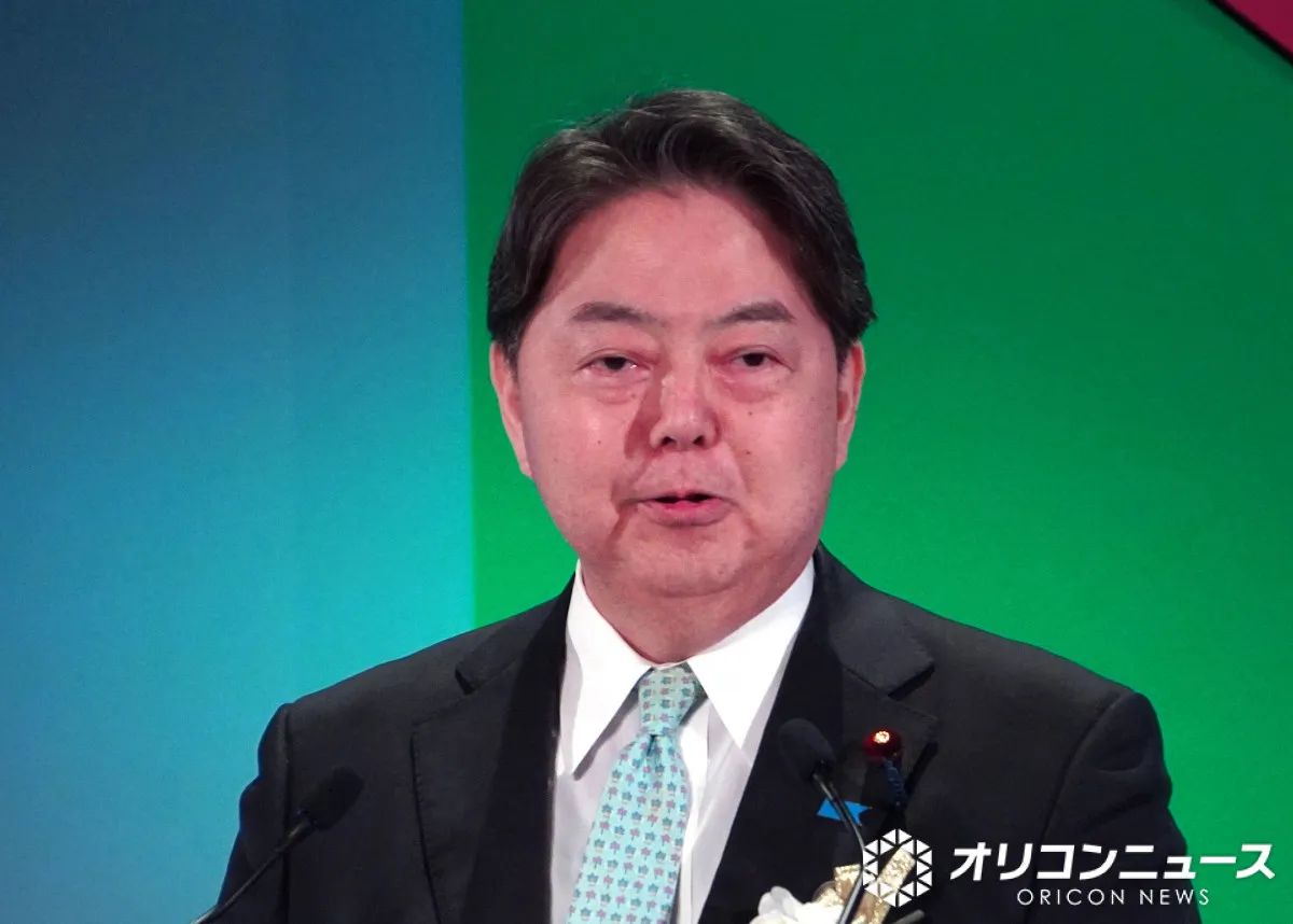 林芳正総務相、ピアノ演奏＆歌声を公開…8月9日の選曲に反響「平和の祈りの曲ですね」「心にしみる」