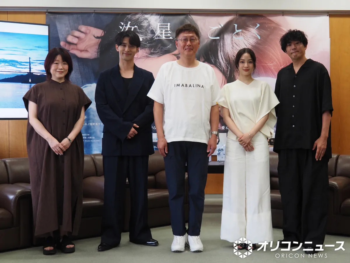 横浜流星＆広瀬すず、『汝、星のごとく』ロケ地・今治に感謝「ここでしか撮れなかった」　今治市長を表敬訪問