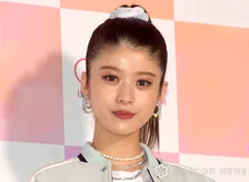 馬場ふみか、ピチT×へそ出しの夏スタイルにファン歓喜「美し過ぎる」「相変わらずの神スタイル」