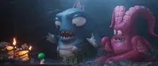 バッテリィズ演じる凶悪モンスターが復活　ミニオンを“あわや食べる”本編映像解禁