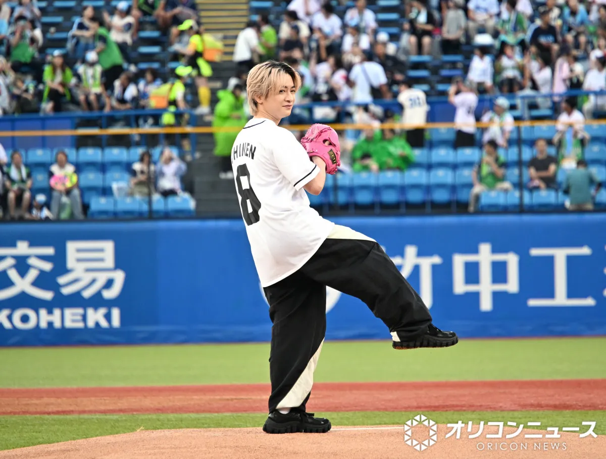 Hey! Say! JUMP・知念侑李、人生初のファーストピッチ　大暴投で自己採点は50点「情けない投球になってしまった」
