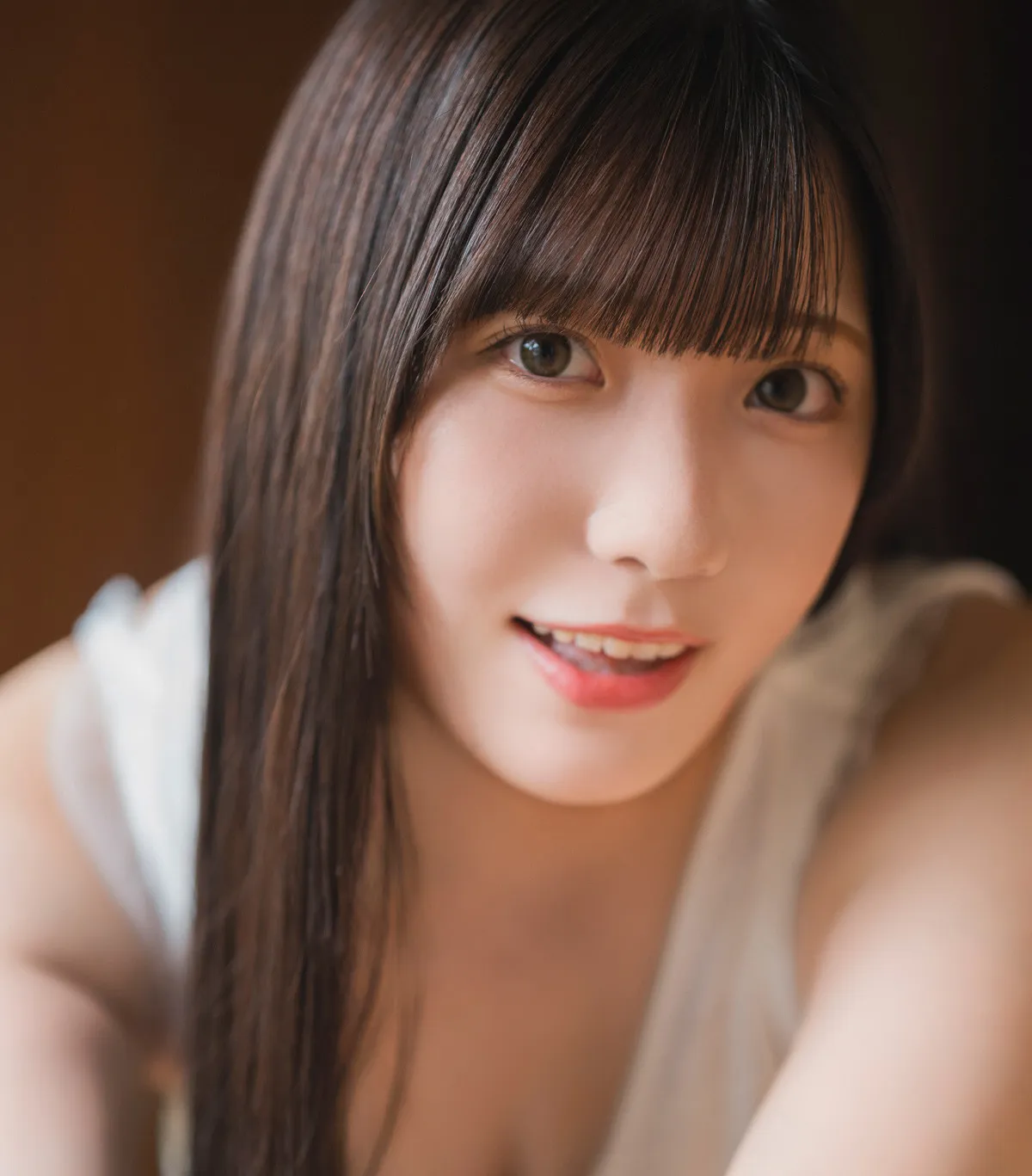 身長148cm・ミニマムグラマーの新星・小日向優花、透明感とIカップ美ボディ持つライブアイドルが最新写真集発売「実際に会いに来て」