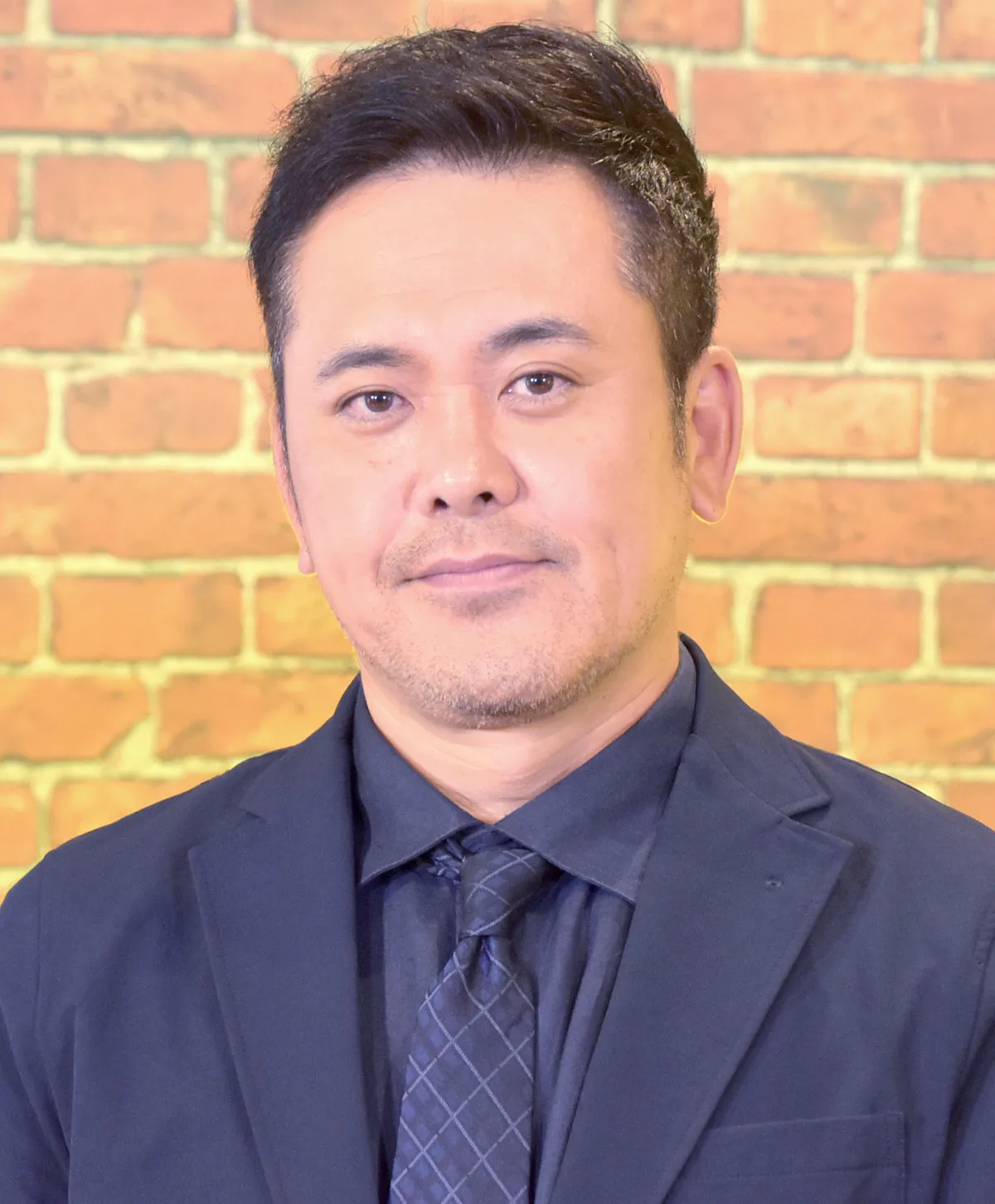 「すごくいい話」… くりぃむしちゅー有田哲平、ダウンタウン病の過去→抜け出すきっかけとなった大御所芸人