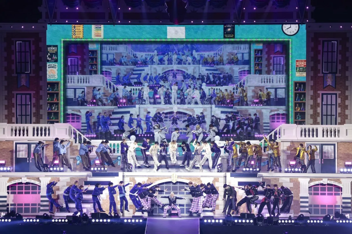超特急、M!LKらEBiDAN、4日間で5万人動員　15周年の歴史と未来つなぐ「これからまだまだ突っ走っていきます」【『エビライ』レポート】