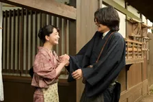 『風、薫る』次回あらすじ　シマケンの小説が新聞で連載されることが決まり、りんと喜びあう