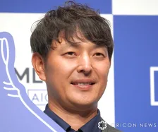 “マリナーズ歴代トップ50”選出の岩隈久志、イチローと妻＆子どもたちの“記念写真”を披露「ホームランダービーのイチさんが本当に凄くて…」