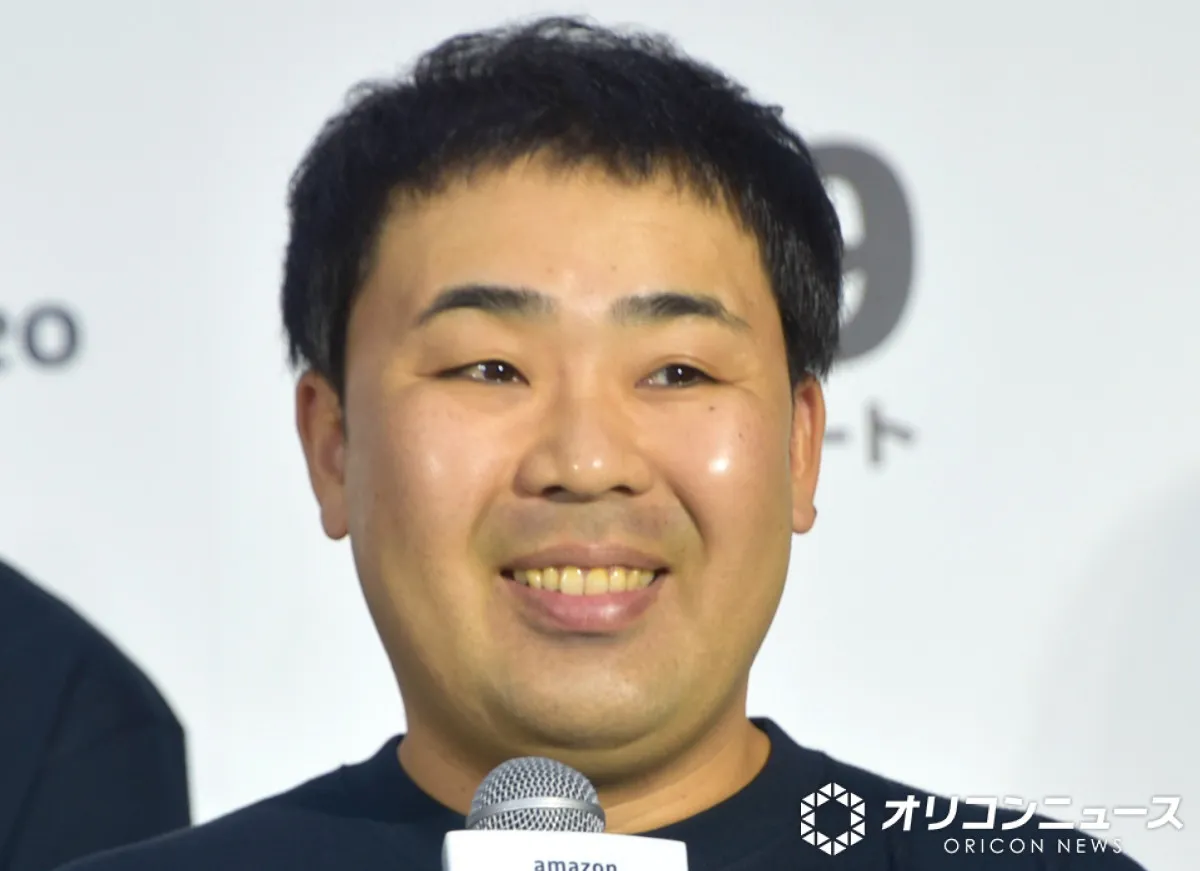 フットボールアワー岩尾望、600万円“ドイツ名車”の納車を報告　こだわりの“特別仕様”施した新愛車に「いい色」「オシャレですね」