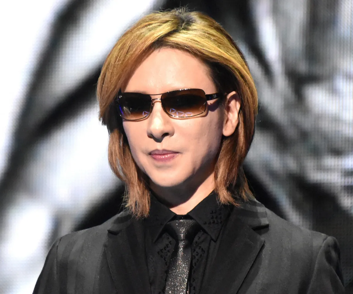 YOSHIKI「訃報を聞き、深い悲しみ」「本当に素晴らしい人でした」…X JAPANに寄与したアーティストを追悼　スクリーミング・マッド・ジョージさん