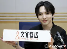 M!LK吉田仁人、冠ラジオへの思い「そのまましゃべれる場所」　メンバーで最も“ラジオ向き”な人物とは【独占密着インタビュー】