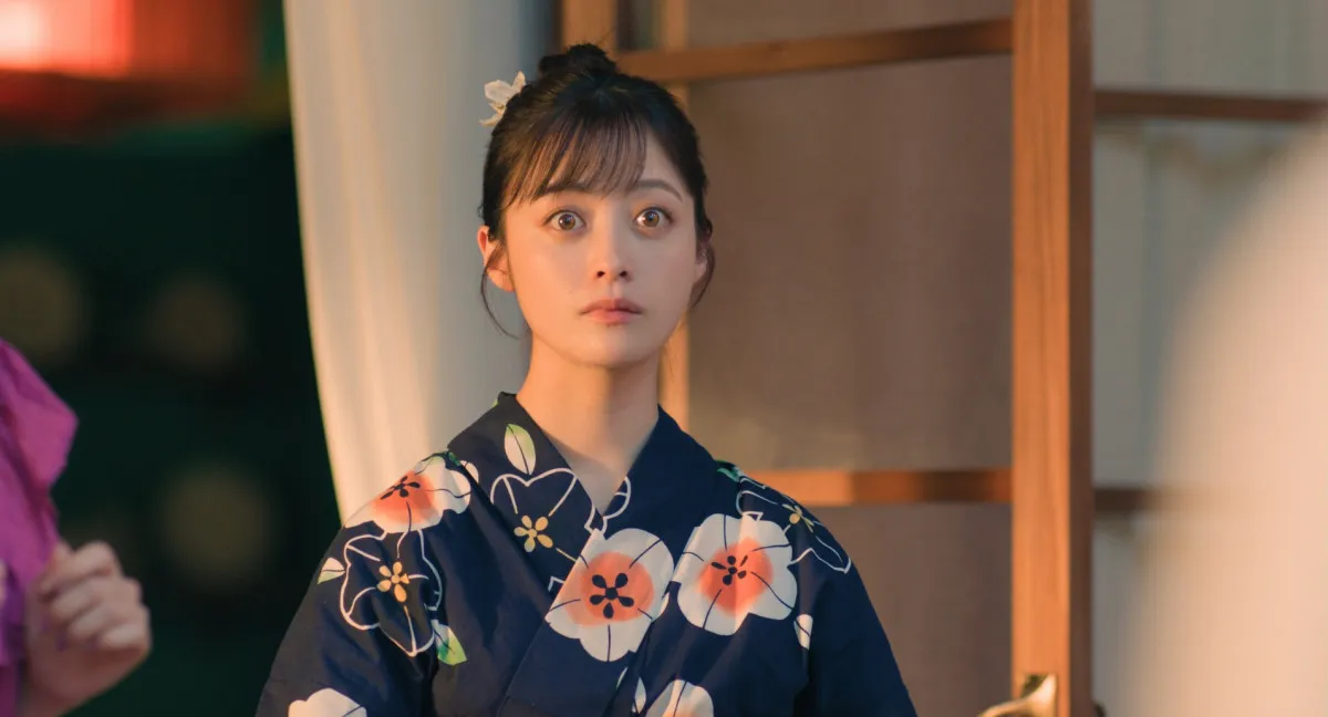 橋本環奈“緑”、チェ・ジョンヒョプ“西上”と浴衣で夏祭りデート　今夜『バカンスの法則』第12話【あらすじ＆場面写真】