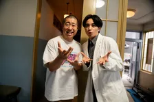 ハライチ・澤部佑、性の悩みを“セラピスト”中島健人に相談　全編アドリブシーンで演技対決「最重要ゲストですから！」