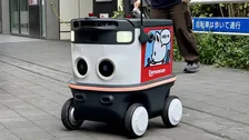 出前館、自律走行ロボットを活用した実証スタート　渋谷・笹塚エリアで　都内での本格実証は初