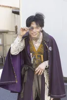 鈴木浩文、『仮面ライダーマイス』で申（さる）のエンデ役　『ドンブラザーズ』では唯一の男性ピンク戦士・雉野つよし役「ただいまーっ！」